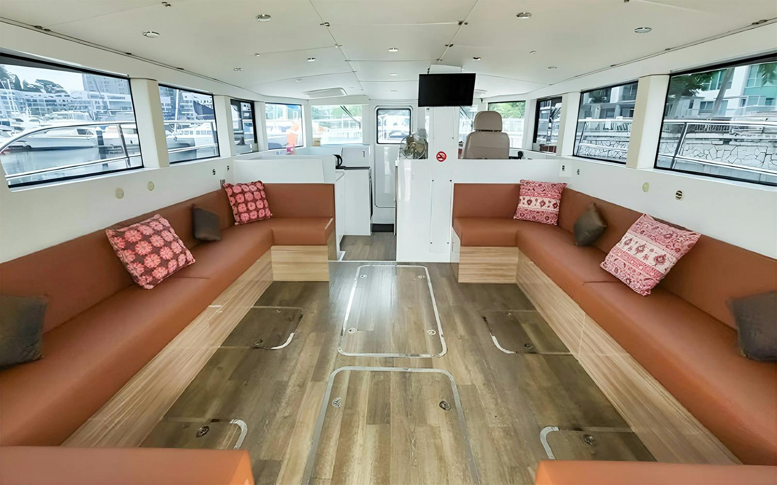Private Yacht Charter in Singapore Gallery Image