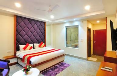 hotel room main image