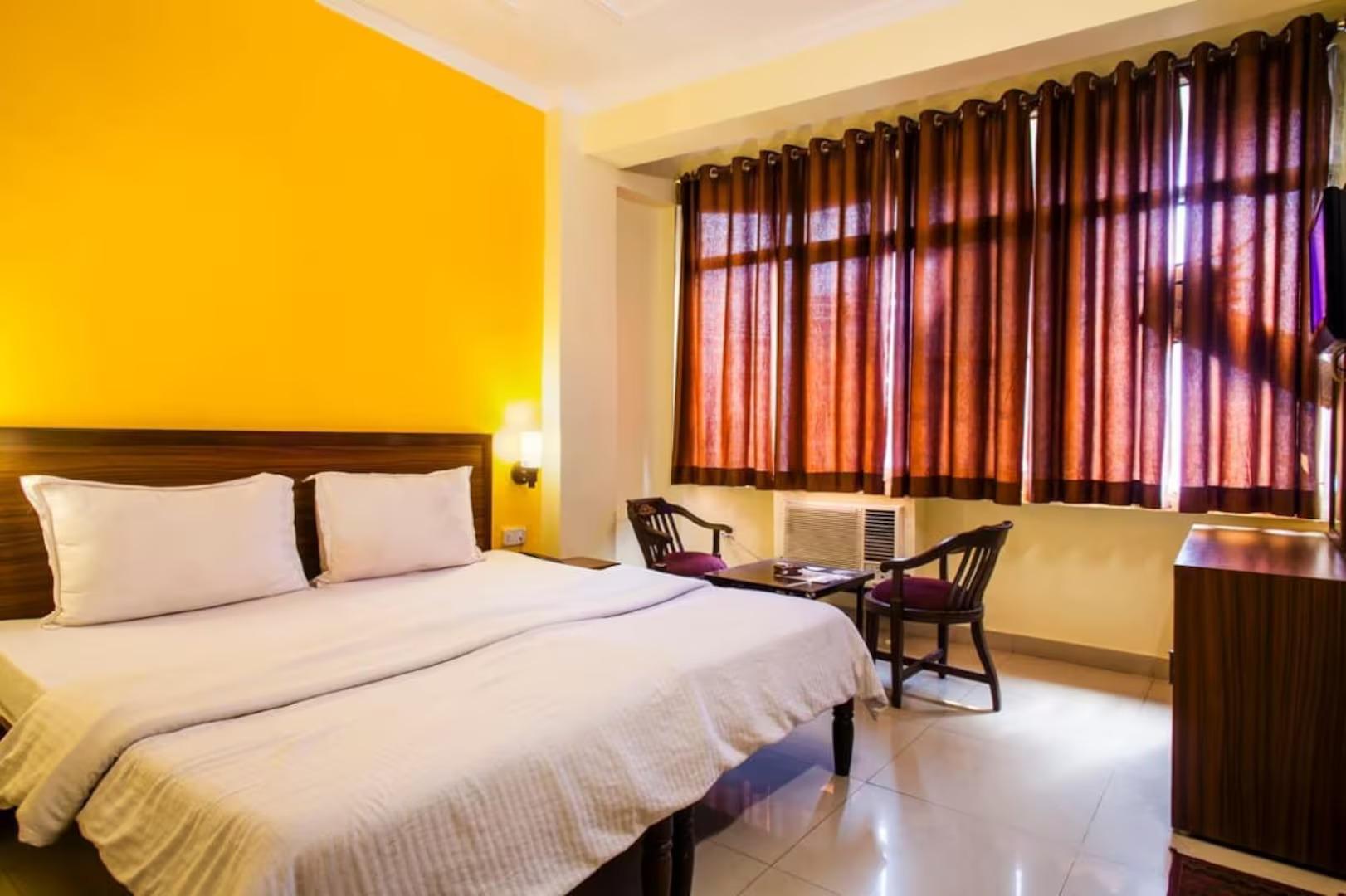 Hotel Himalaya image 2