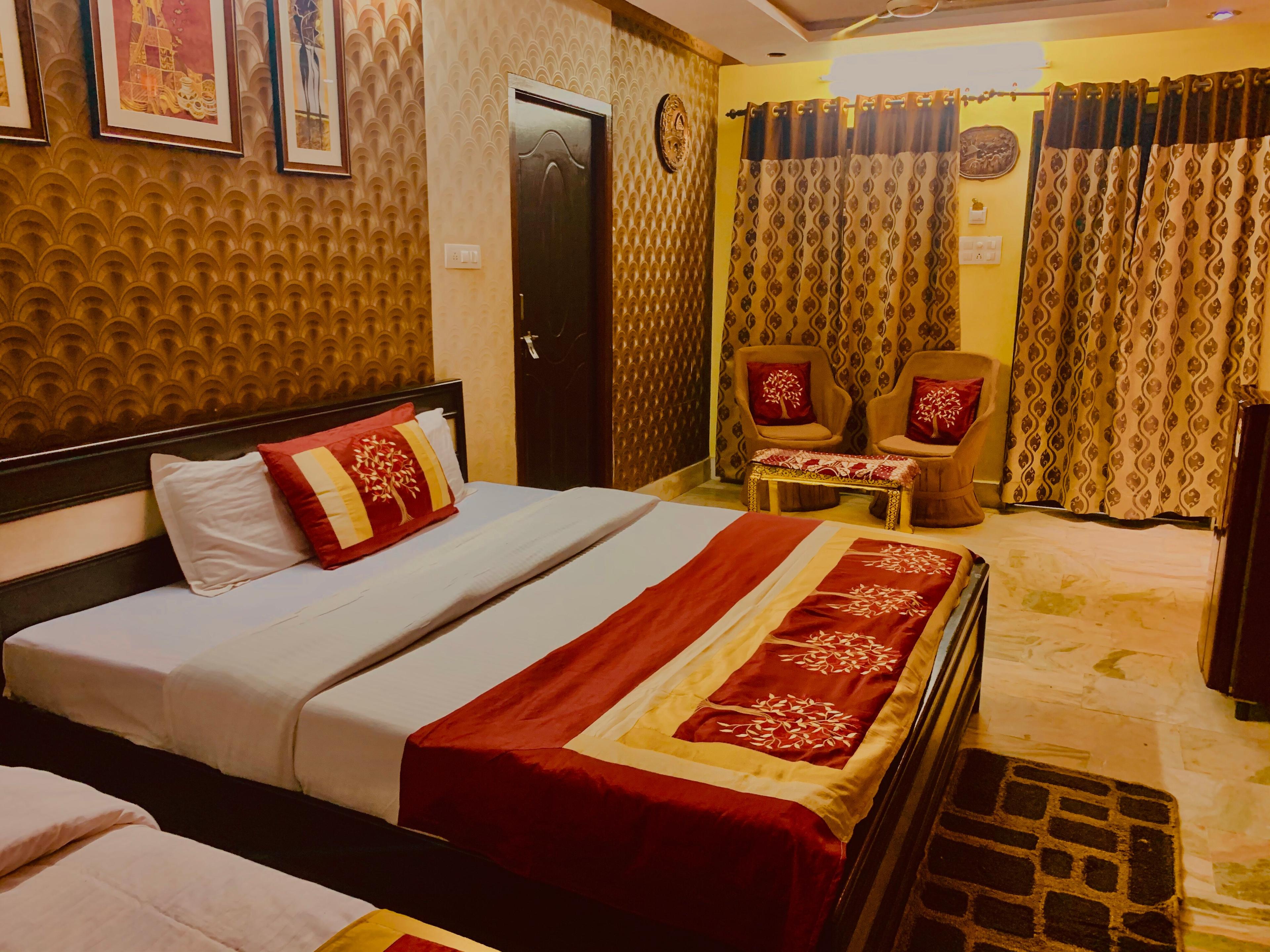 RAJESHWARI RESORTS image 2