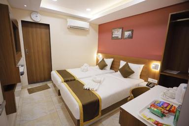 hotel room main image hotel room main image