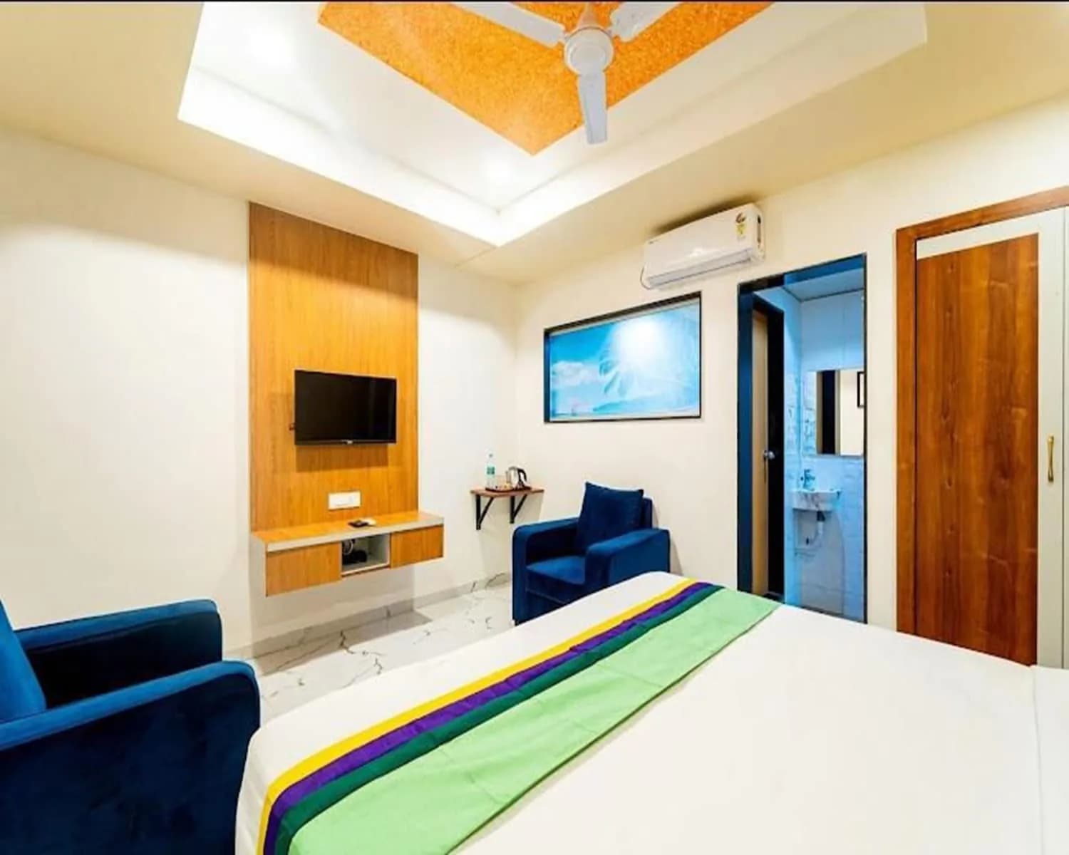 AGY HOTELS image 1