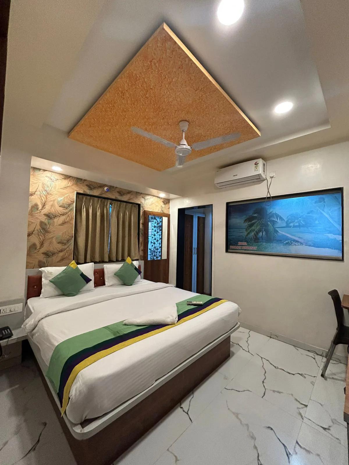 AGY HOTELS image 4
