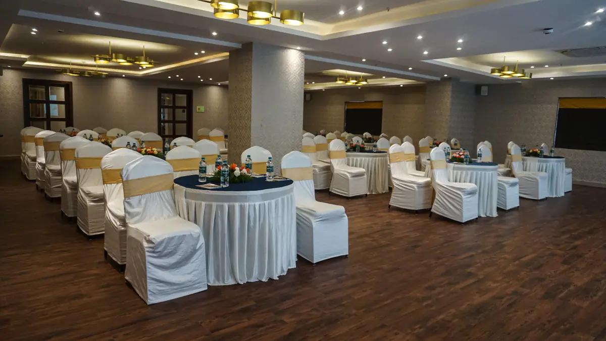 iStay Hotels Hitec City Hyderabad image 1