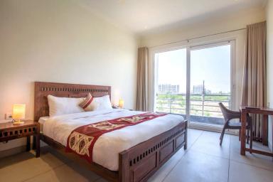 hotel room main image