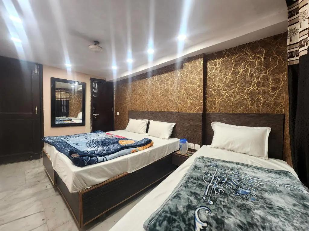 Hotel The Divine image 3