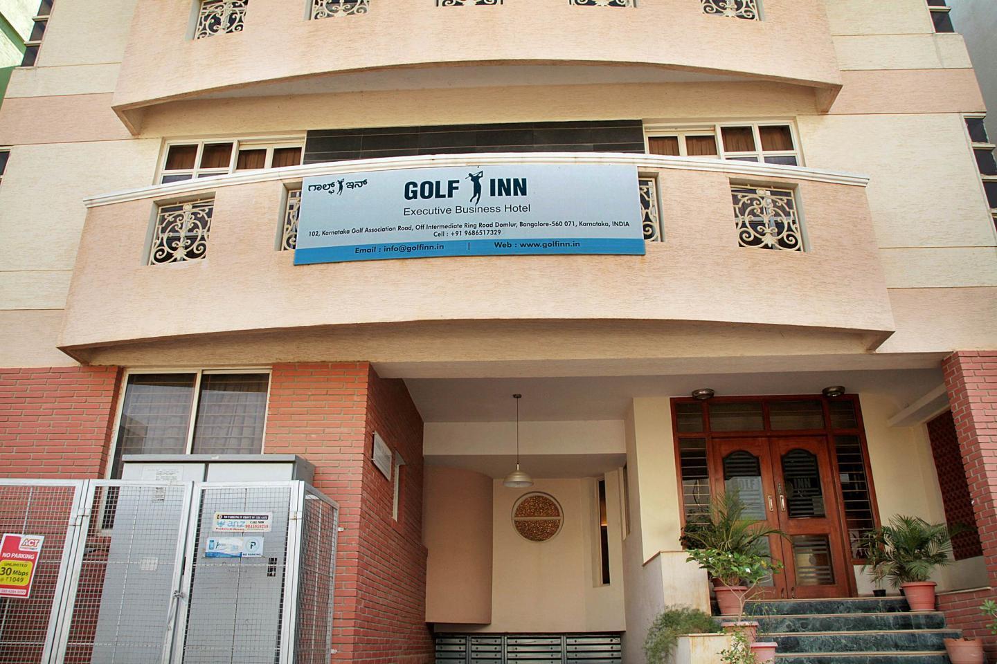 Hotel Golf Inn image 3