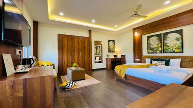 hotel room main image