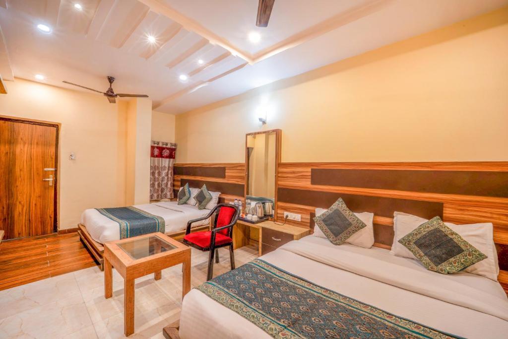 HOTEL AUGUSTO image 1