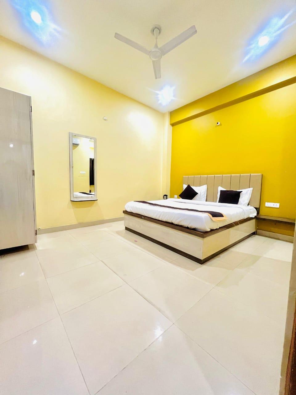Hotel Medhya Grand