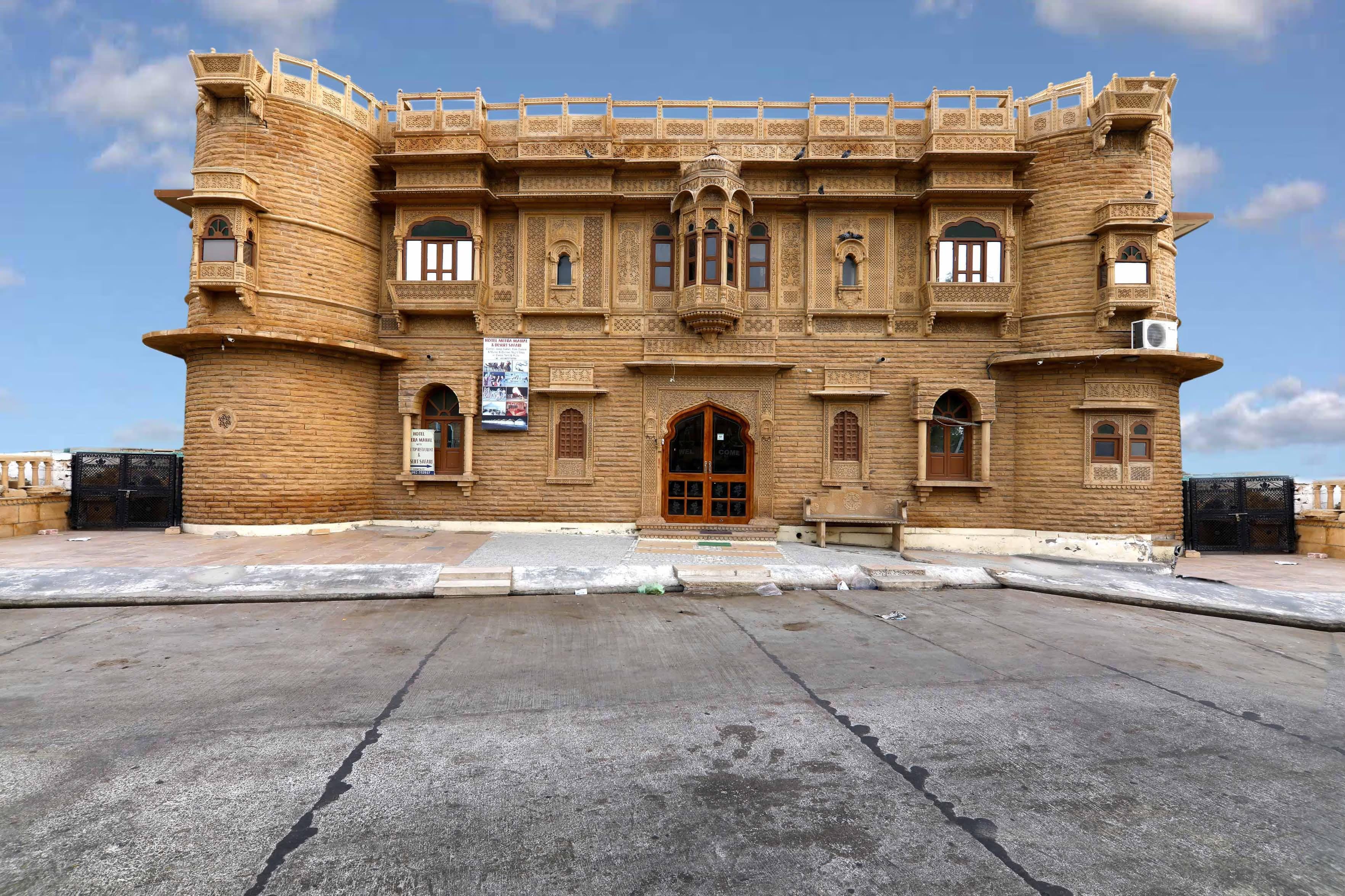 Hotel Meera Mahal