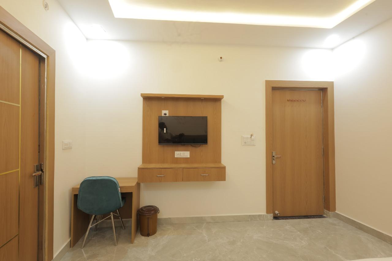 HOTEL RD PALACE image 4