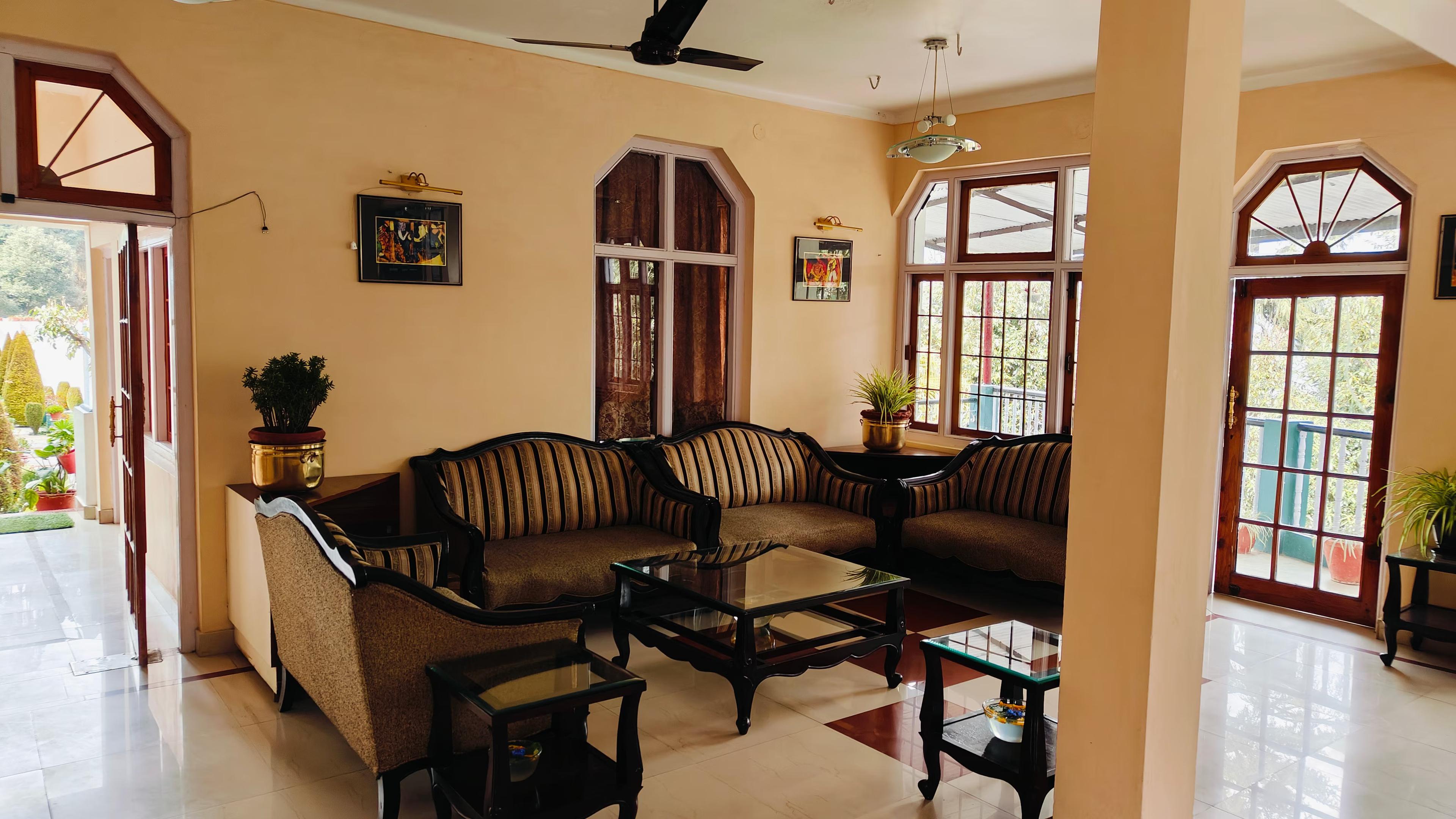 Krishna Mount View Mountain Resort image 4