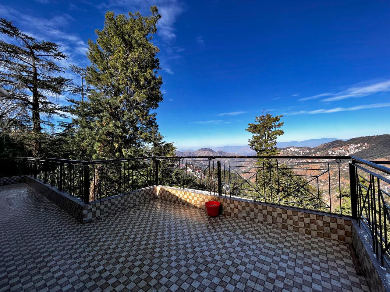 Nirvana Rooms B&B | Rooms & Guided Treks