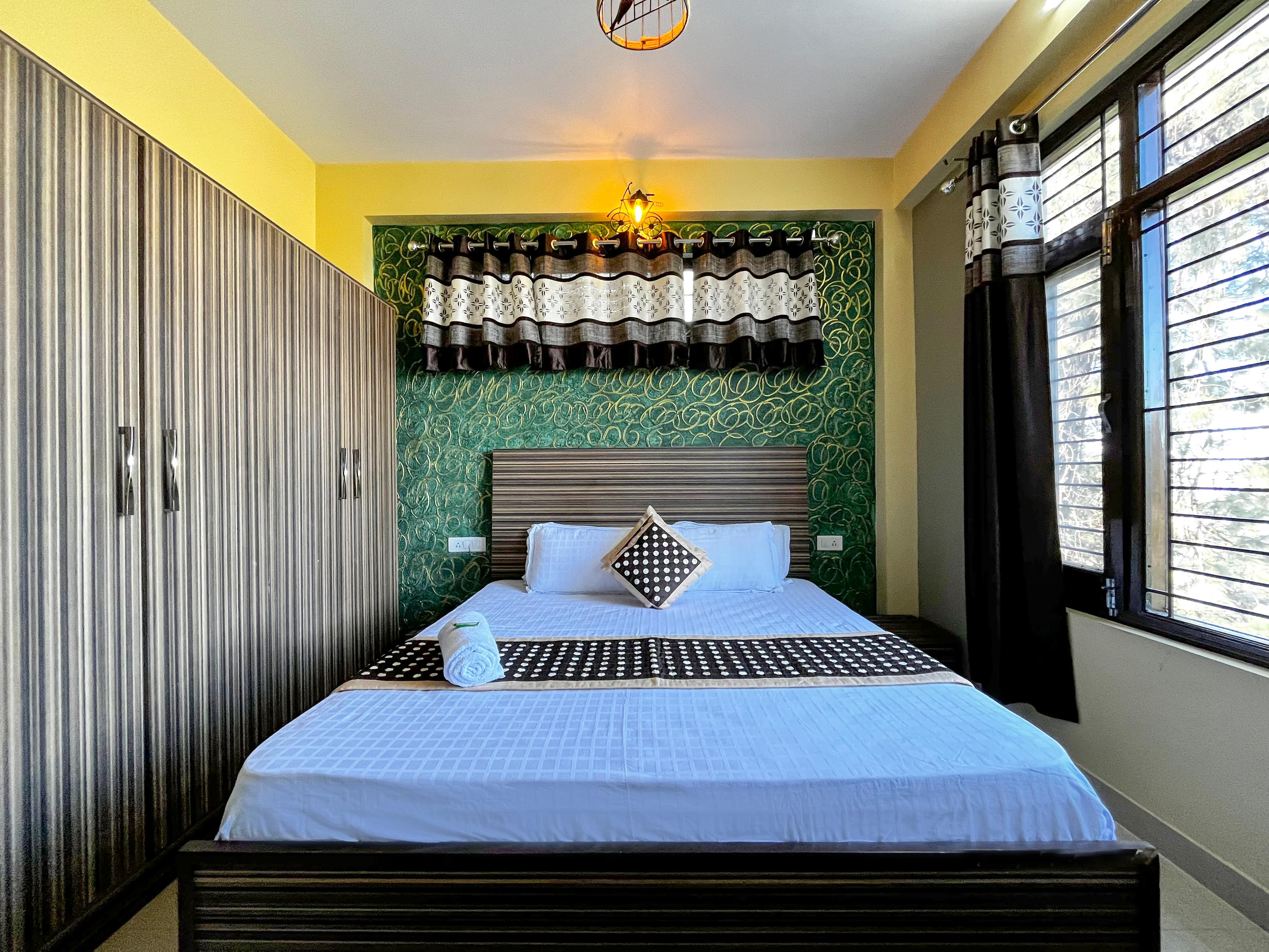 Nirvana Rooms B&B | Rooms & Guided Treks image 2