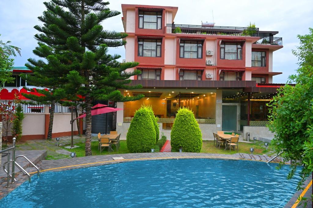 White Ridge Hotel - Near Cricket Stadium image 4