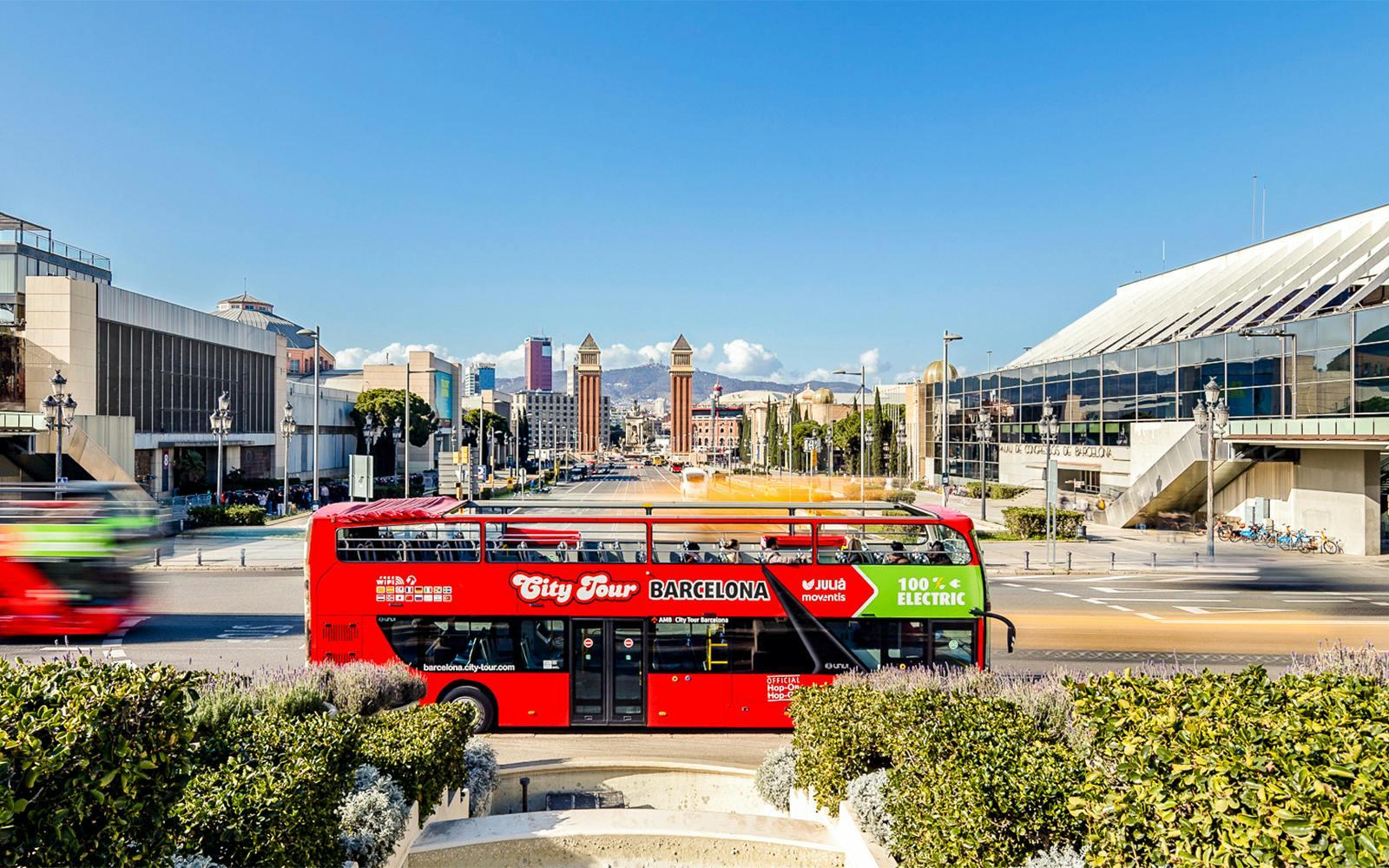 Barcelona City Tour: Hop-on Hop-off Bus Tour Image 5 Barcelona City Tour: Hop-on Hop-off Bus Tour Gallery Image