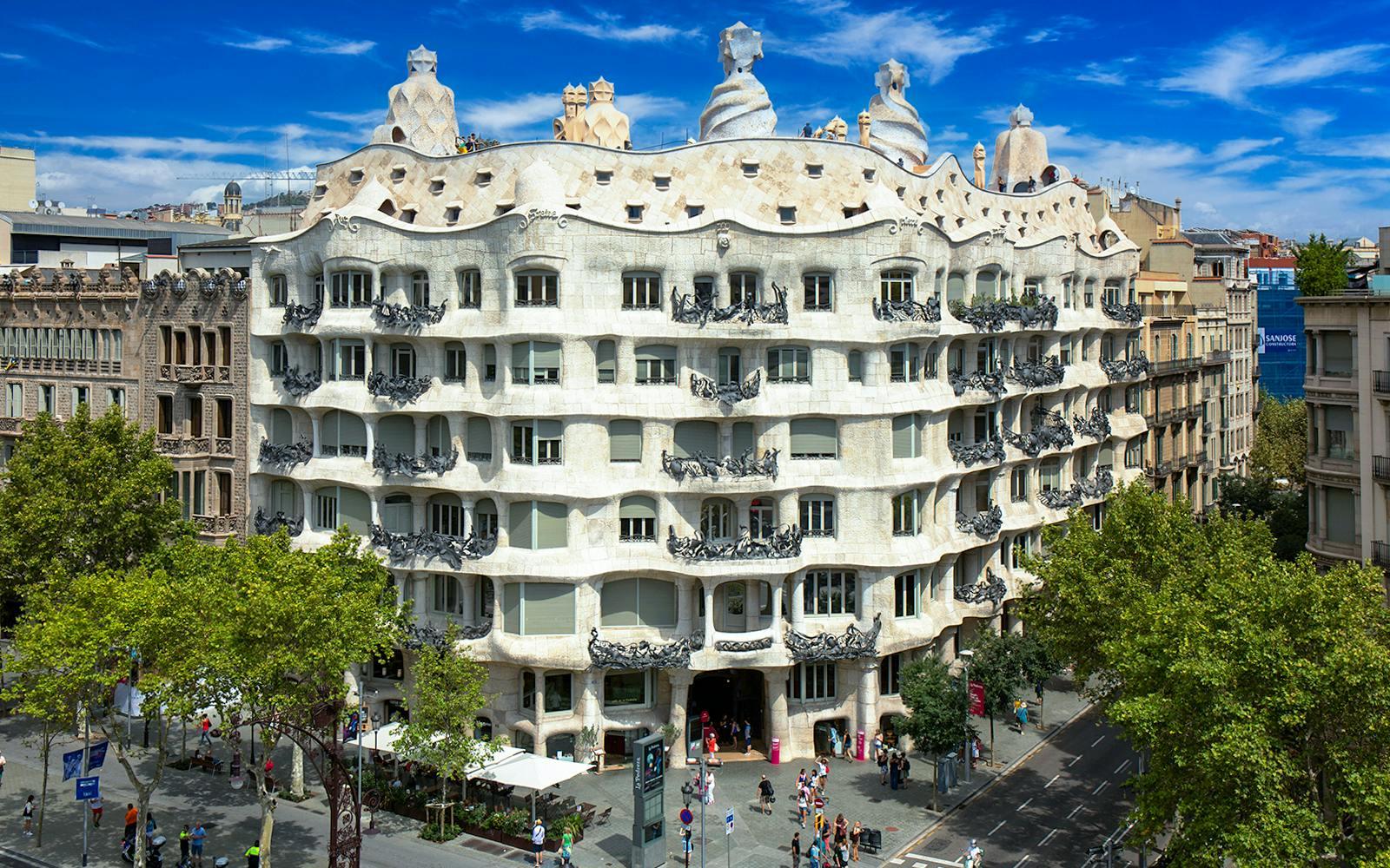 La Pedrera-Casa Milà Skip-the-Line Tickets with Audio Guide, Barcelona