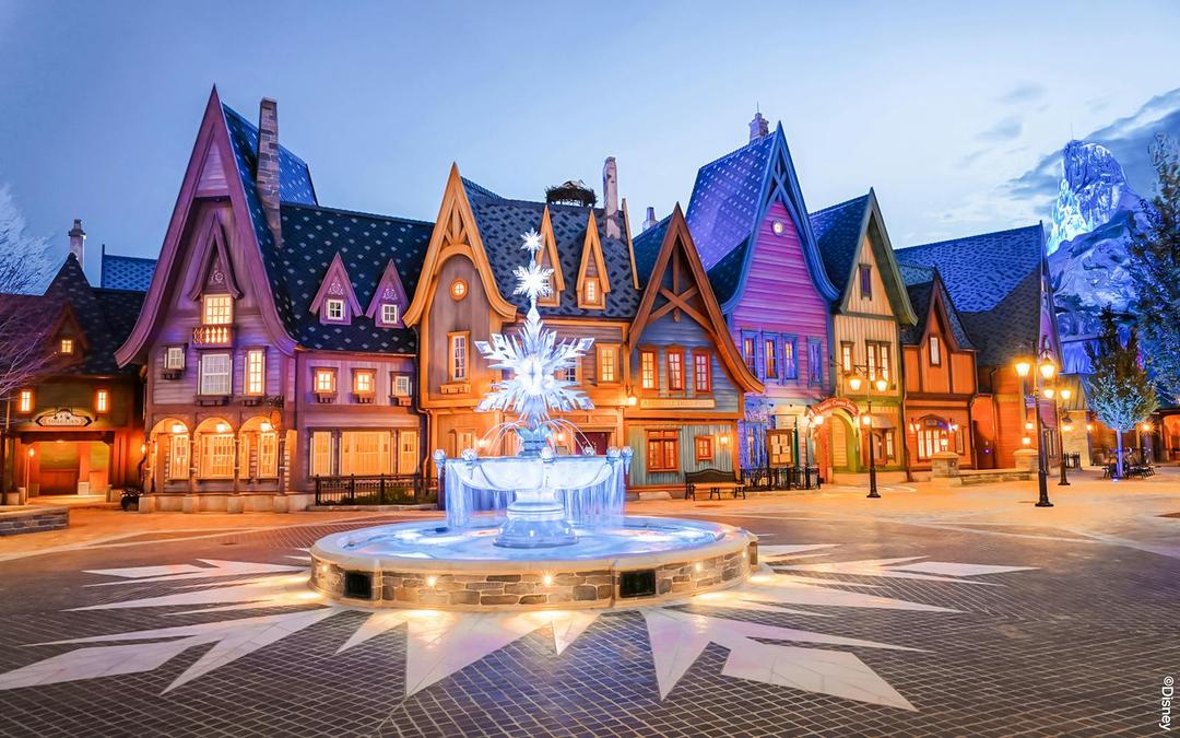 1-Day Ticket to Disneyland® Paris Image 1 1-Day Ticket to Disneyland® Paris Gallery Image