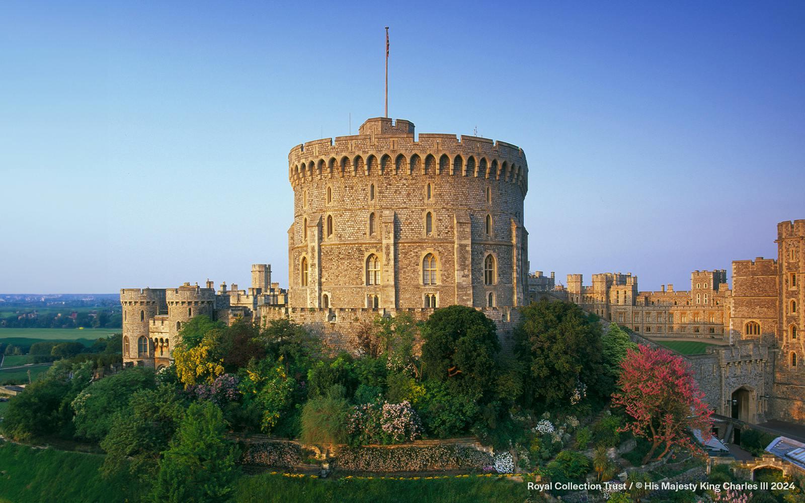 Windsor Castle Tickets with Optional Train/Coach Transfers from London Image 9 Windsor Castle Tickets with Optional Train/Coach Transfers from London Gallery Image