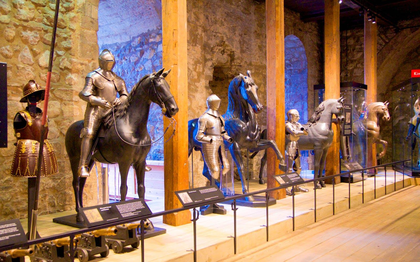 Tower of London Tickets with Access to the Crown Jewels Image 6 Tower of London Tickets with Access to the Crown Jewels Gallery Image