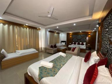 hotel room main image hotel room main image
