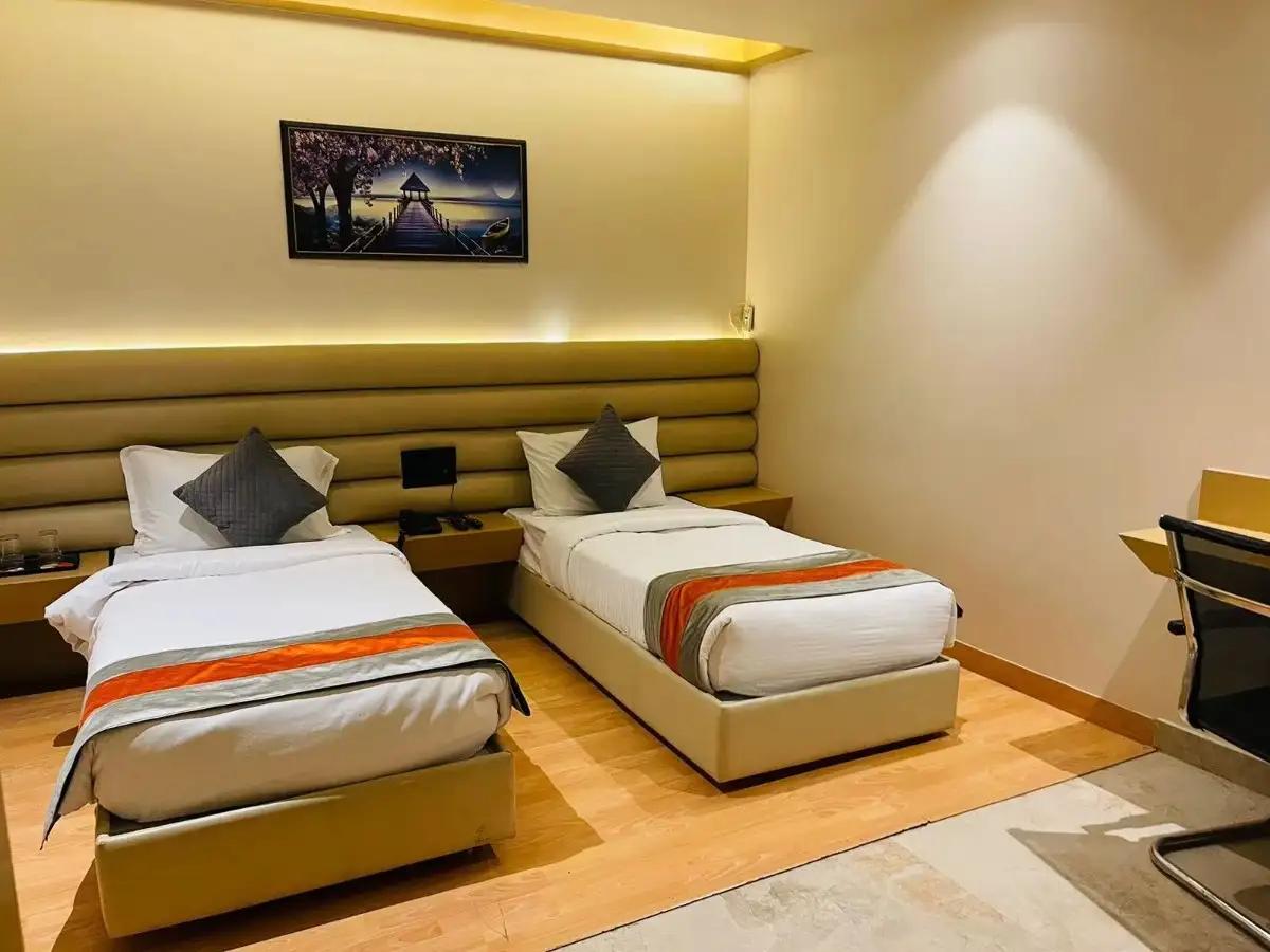 Arihant Hotel and Restaurant Arihant Hotel and Restaurant image 1