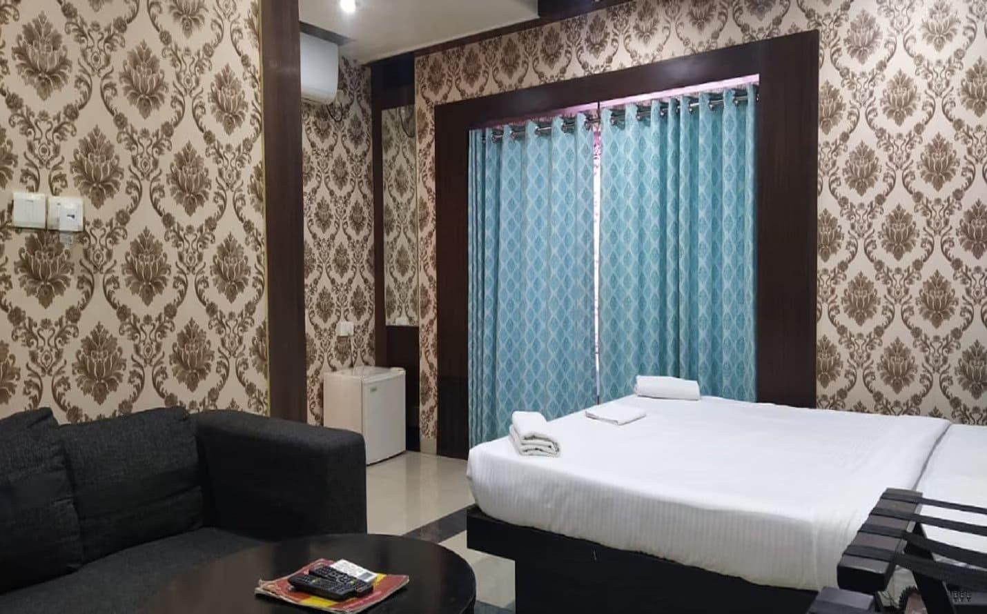 Hotel Miland Palace Hotel Miland Palace image 1
